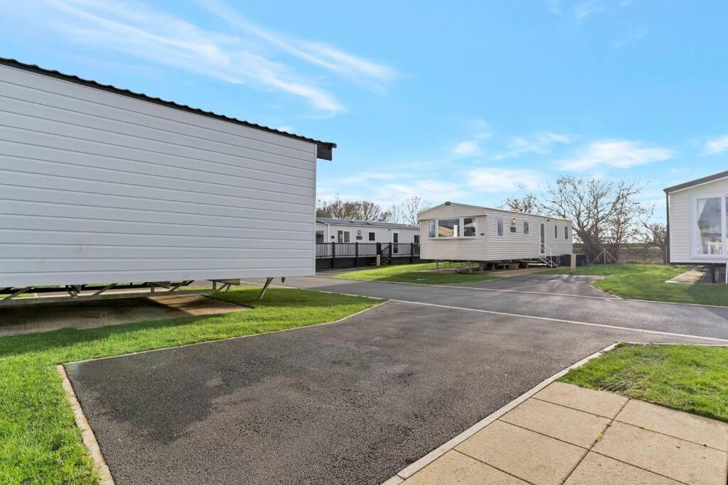 Tattershall Lakes: Sally'S Superior Stay Exterior foto